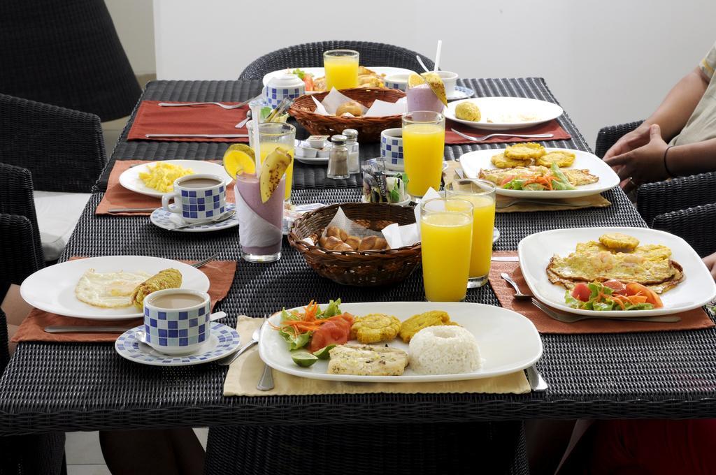 Hotel Makana Resort Tonsupa Dış mekan fotoğraf